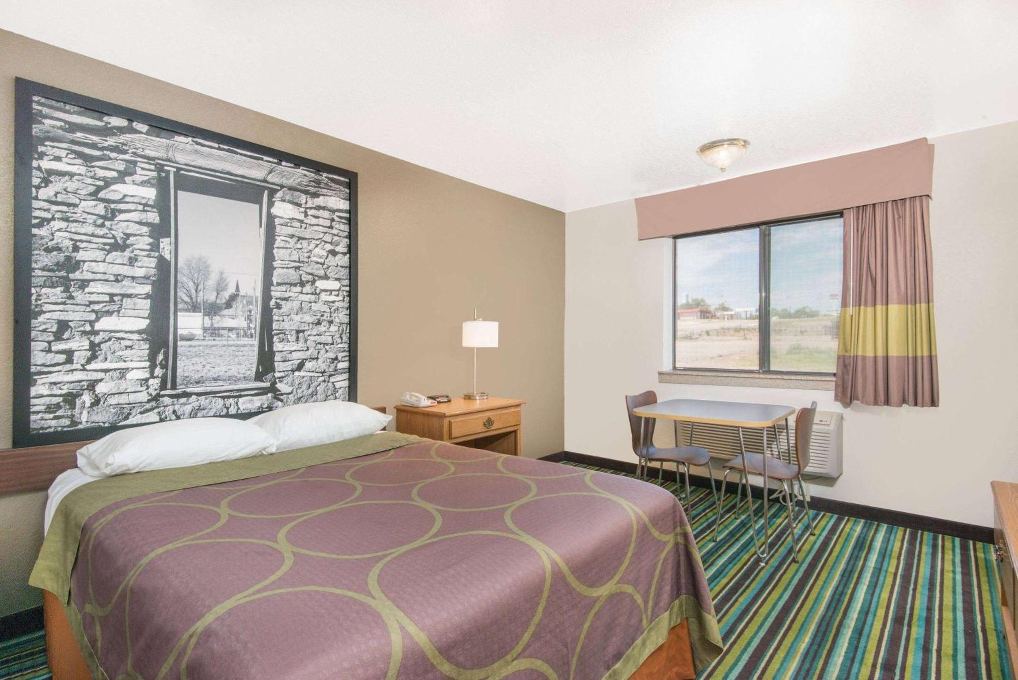 Hotel Super 8 By Wyndham Santa Rosa Zewnętrze zdjęcie