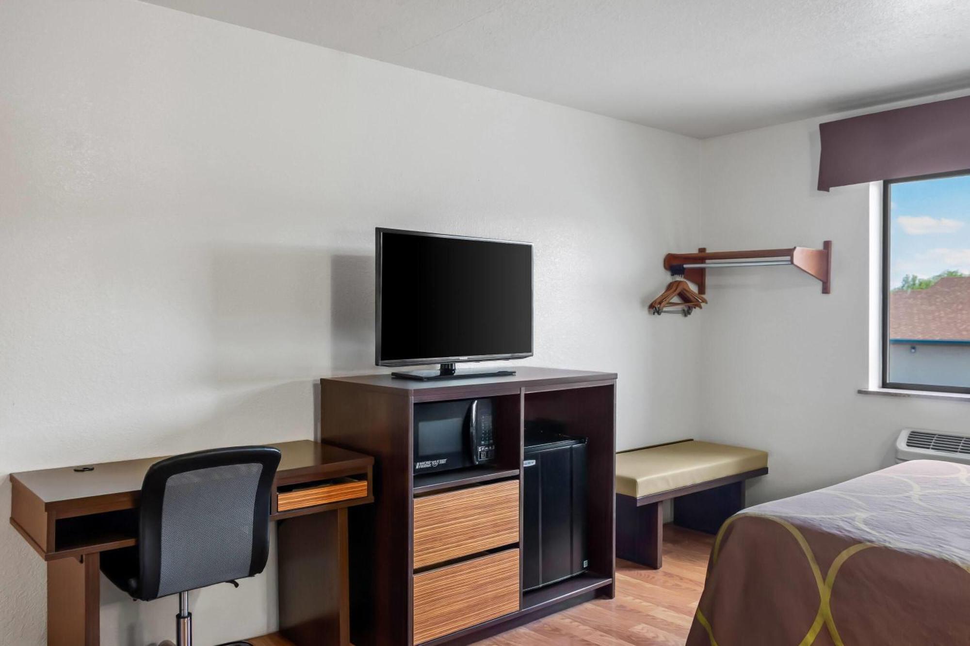 Hotel Super 8 By Wyndham Santa Rosa Zewnętrze zdjęcie