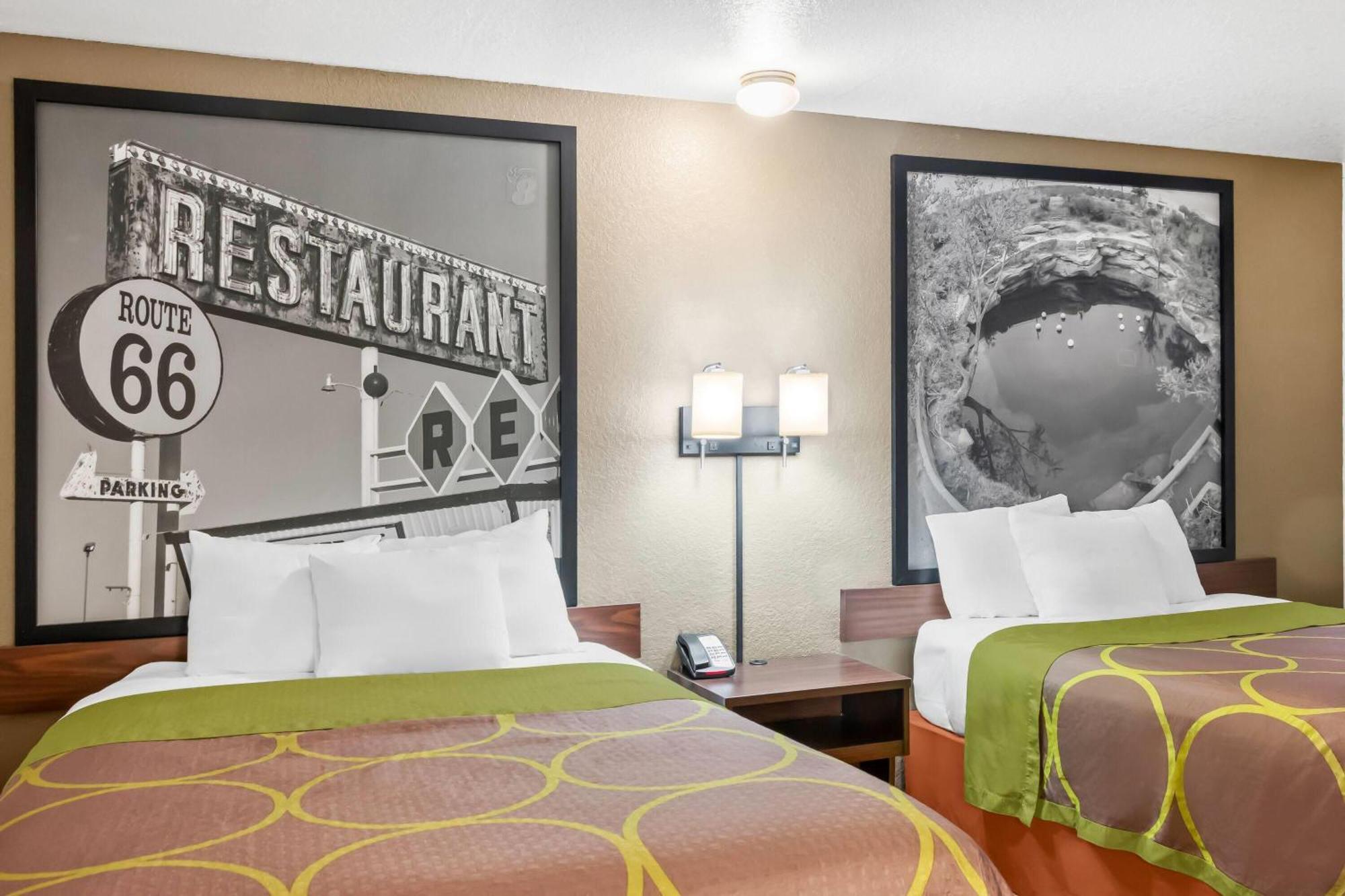 Hotel Super 8 By Wyndham Santa Rosa Zewnętrze zdjęcie